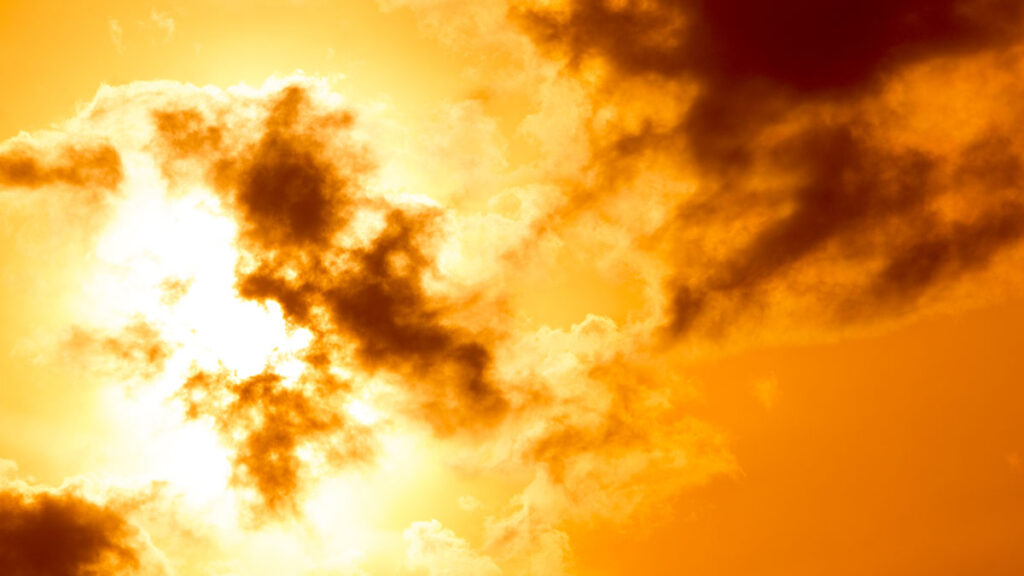 โรคฮีทสโตรก (Heat Stroke) ภัยเงียบหน้าร้อน อันตรายถึงชีวิต