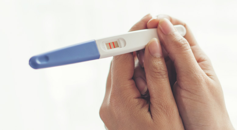 ผลตรวจครรภ์ขึ้น 2 ขีด